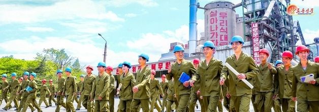 북한, 5·1절 기념…"전세계 근로자들의 뜻깊은 날"