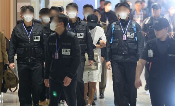 박왕열에 마약 공급 '청담 사장' 태국서 송환