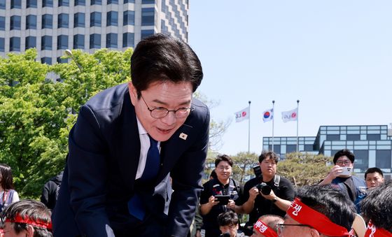 노동절 맞아 '한국노총 전국노동자대회' 찾은 정원오 후보