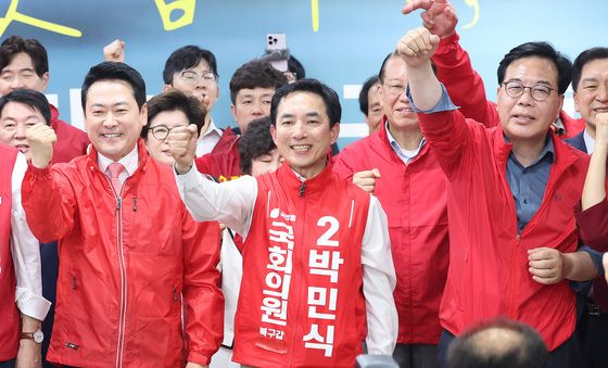 지도부 지원받는 박민식
