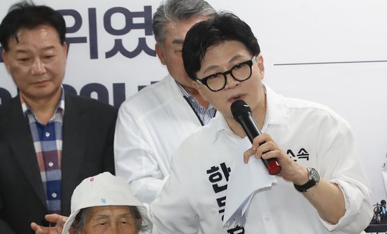 찰밥 할머니 소개하는 한동훈