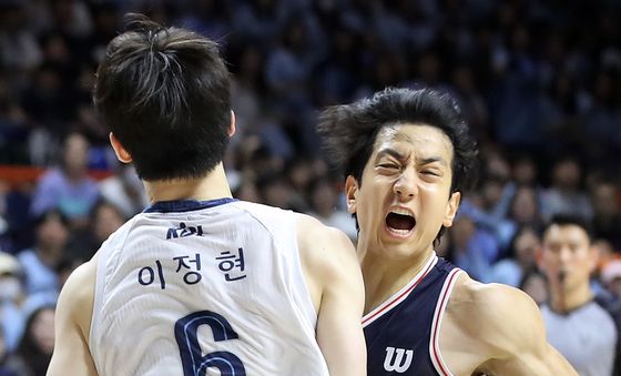 허훈 '뚫어야 해'