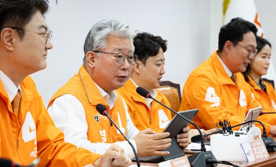 선대위 회의 발언하는 조응천 개혁신당 경기지사 후보