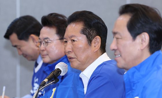 모두발언하는 정청래 대표