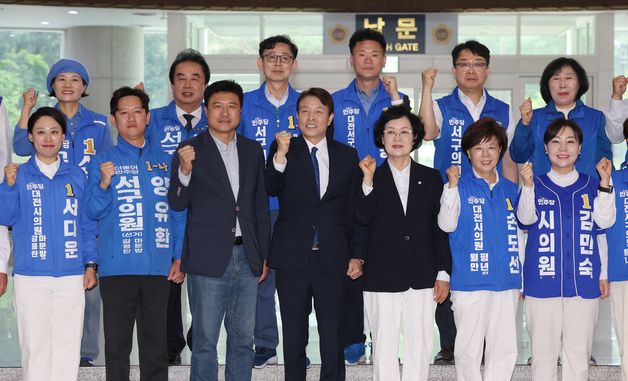 파이팅하는 전문학 서구청장 후보