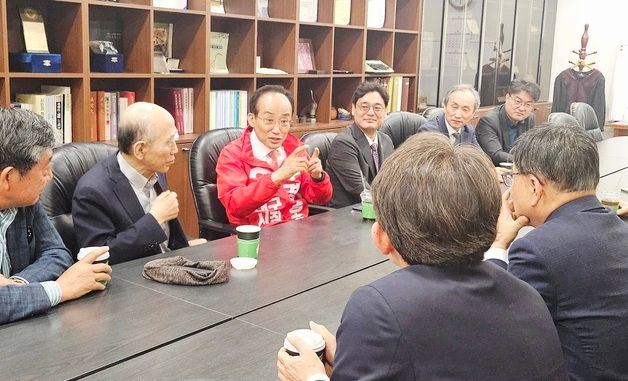 대구변호사회와 간담회하는 추경호 후보