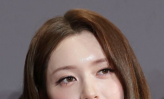 문샤넬, 인형