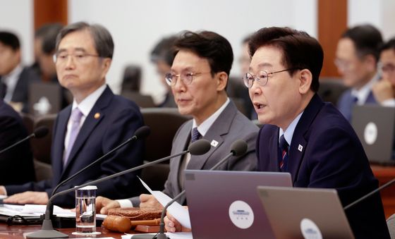 이재명 대통령, 비상경제점검회의 겸 국무회의 발언