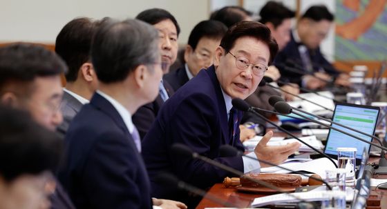이재명 대통령, 비상경제점검회의 겸 국무회의 발언