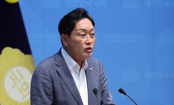 농협법 공청회 규탄 기자회견하는 김선교