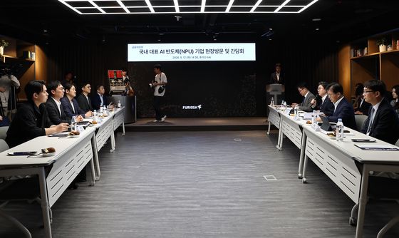 인사말 하는 이억원 금융위원장