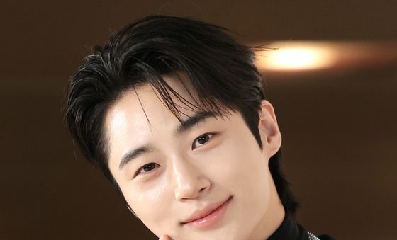 변우석, 자가 볼 콕