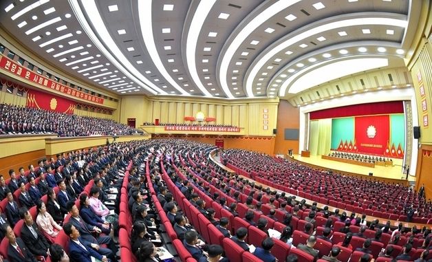 北 조선직업총동맹 중앙위원장에 리원종 선거