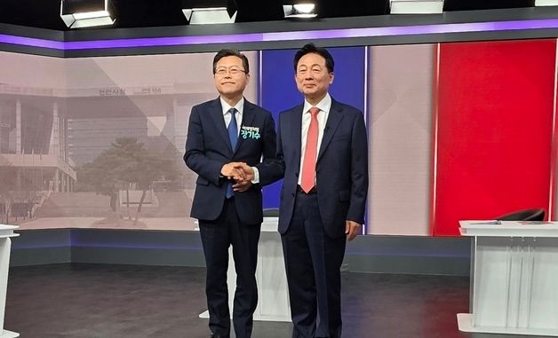 토론회 갖는 장기수-박찬우 후보