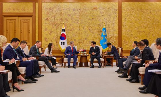 스콧 베센트 미국 재무장관 접견하는 이재명 대통령