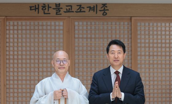 조계사 찾은 오세훈 서울시장 후보