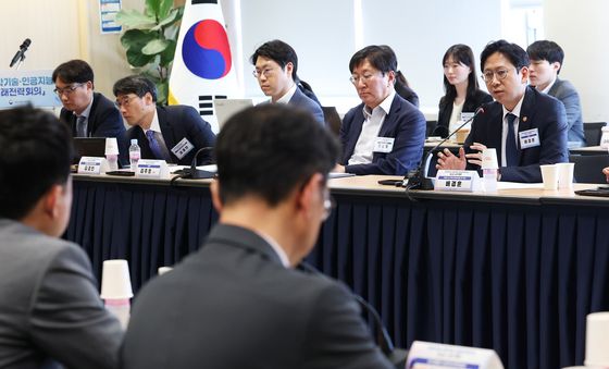 과기·AI 미래전략회의 발언하는 배경훈 부총리