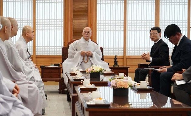 박은식 산림청장, 대한불교조계종 총무원장 진우스님 면담