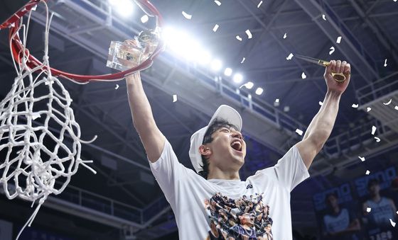 플레이오프 MVP 선정된 허훈
