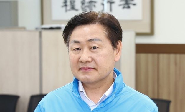 후보 등록하는 김관영 무소속 후보