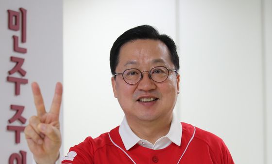 후보 등록 마친 이장우 후보