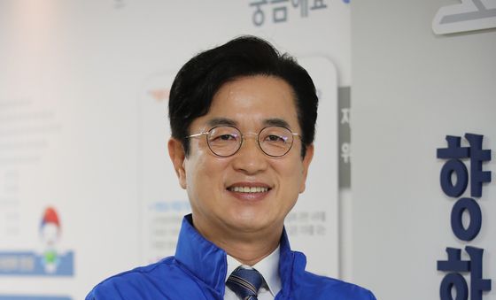 후보 등록 마친 허태정 후보