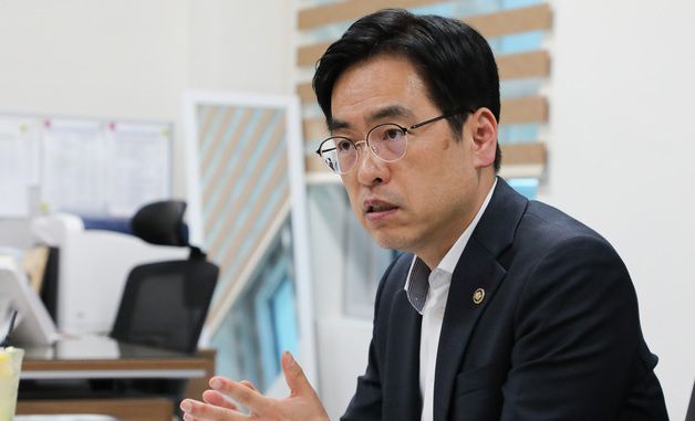 김민재 차관, 고유가 피해지원금 2차 지급 준비 현장방문