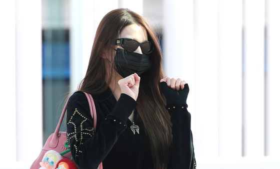 장원영, 출국 전 다이브에게 귀염뽀짝 인사