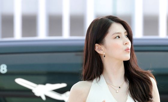 한소희, 비행기 타고 프랑스 파리가요