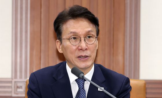 발언하는 김민석 총리