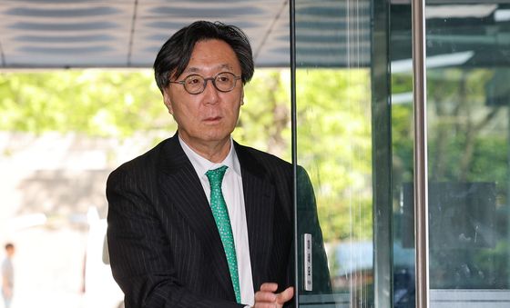 공판 출석하는 장호진 전 국가안보실장