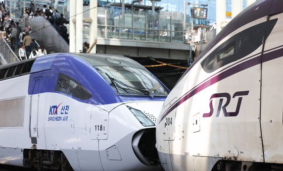 서울역에서 하나로 출발하는 KTX·SRT