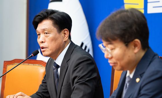 조승래 민주당 총괄선대본부장 기자간담회