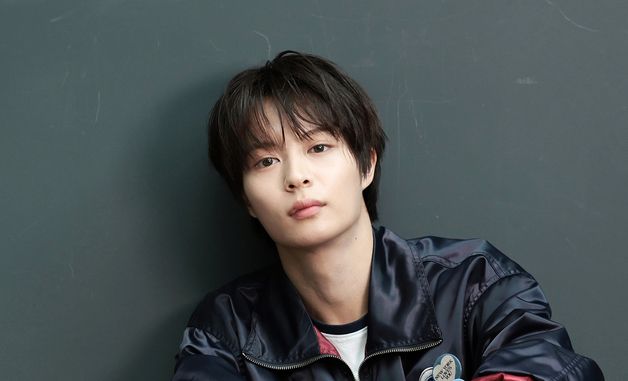유어즈 효, 넘사벽 분위기