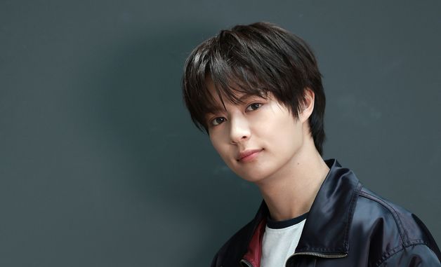 유어즈 효, 빠져드는 눈빛