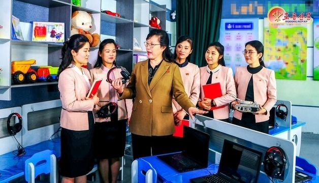 北 노동신문, 새 교수방법 창조 강조…교육 혁신 부각