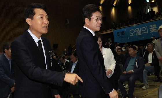 5.18민주화운동 서울기념식 참석하는 정원오-오세훈