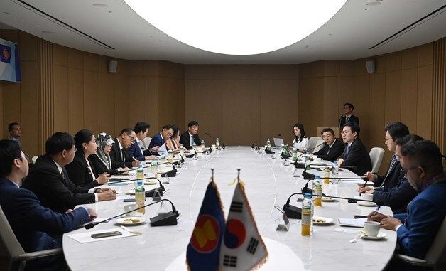 여한구 본부장, 주한 아세안 대사단 간담회 주재