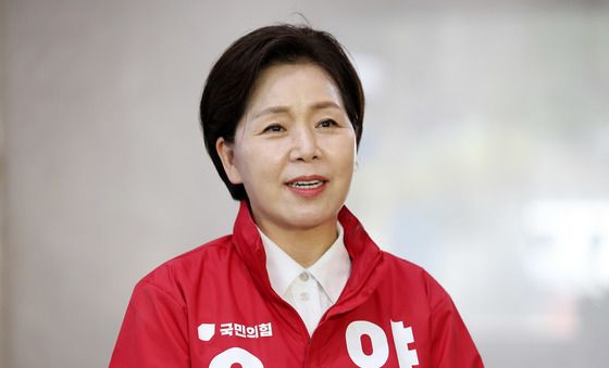 질문에 답하는 양향자 후보