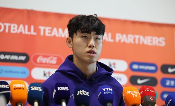 북중미 월드컵 출국 앞두고 인터뷰 하는 이기혁
