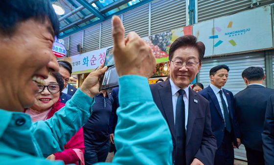 남광주시장 찾은 이재명 대통령