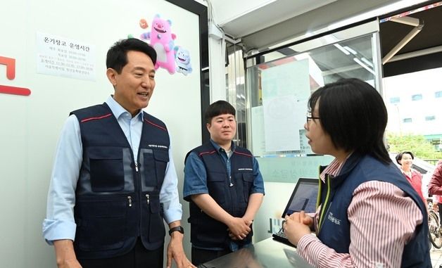 오세훈 후보, 창신동쪽방촌 온기창고 방문