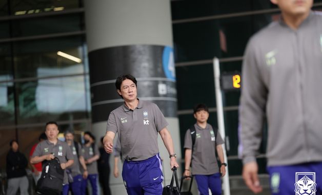美 솔트레이크시티 입성한 축구대표팀