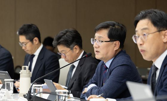 발언하는 김성환 장관