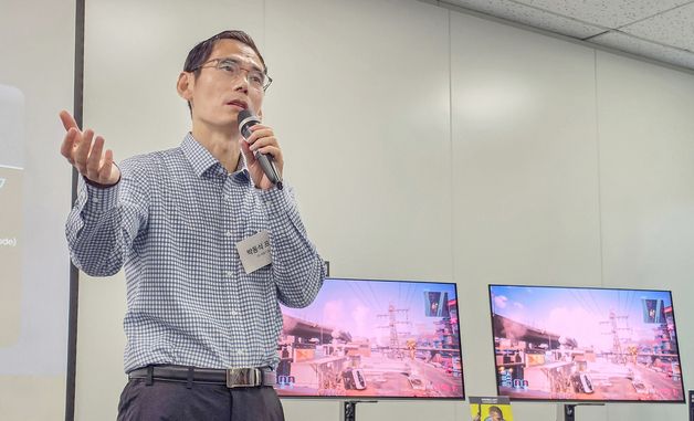삼성전자, 업계 최초 6K 게이밍 모니터 '오디세이 G8' 출시