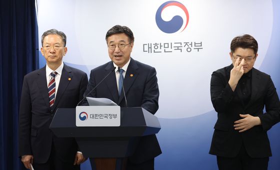 윤호중, '공무원 선거개입 감찰 강화'