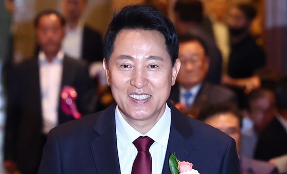 서울시 택시운송사업조합 창립기념식 참석하는 오세훈 후보