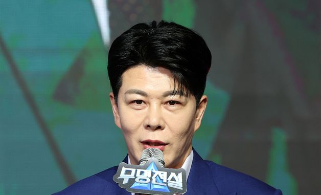 인사말하는 이루네