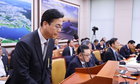 철근 누락 사과하는 이한우 현대건설 대표