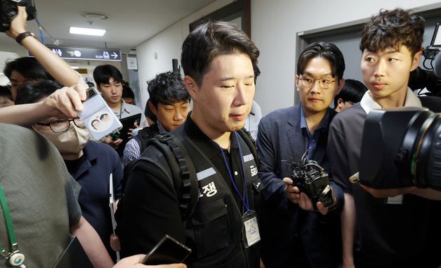 삼성전자 노·사협상 결렬, 협상장 떠나는 최승호 위원장
